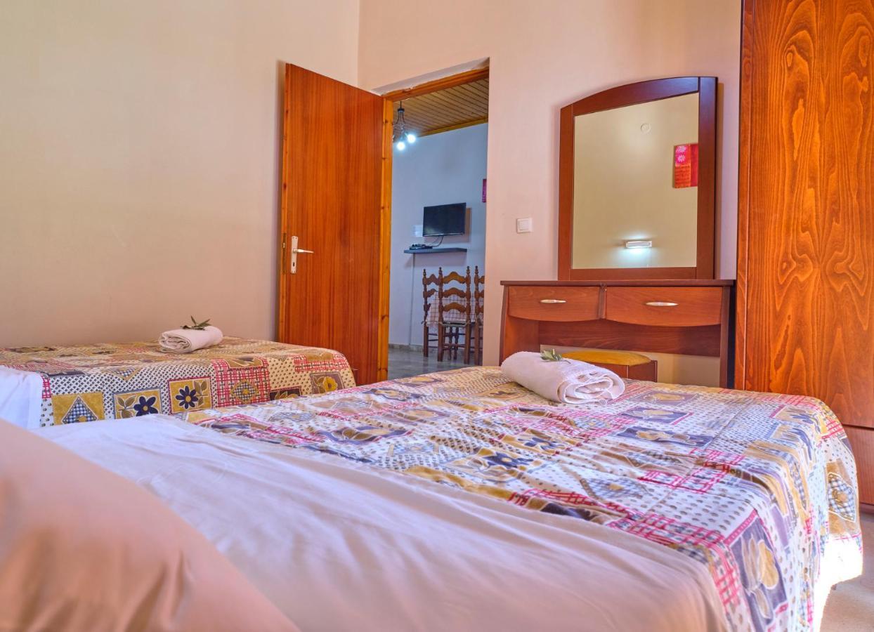 Theodora Apartments Agios Stefanos Corfu Ájosz Sztéfanosz Kültér fotó